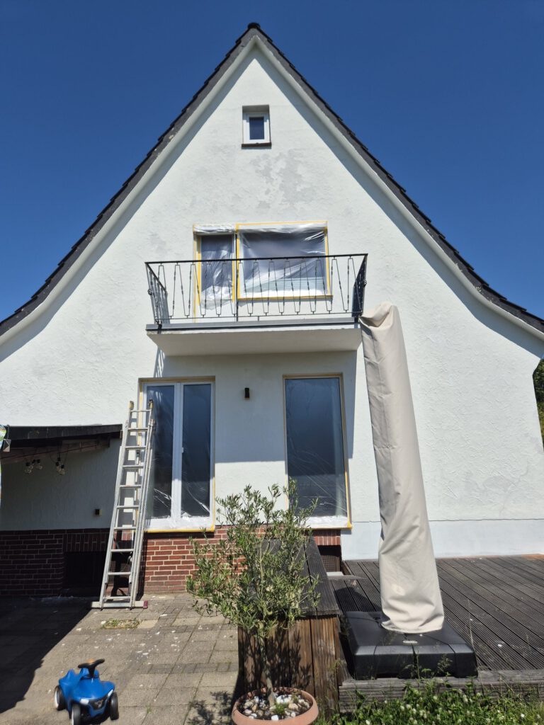 Fassadenanstrich Einfamilienhaus